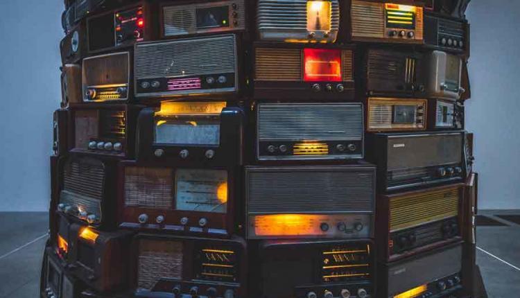 radios